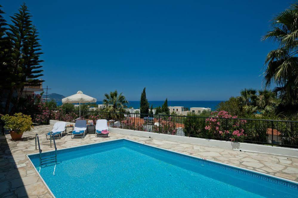Amalia Villa Polis Exterior foto